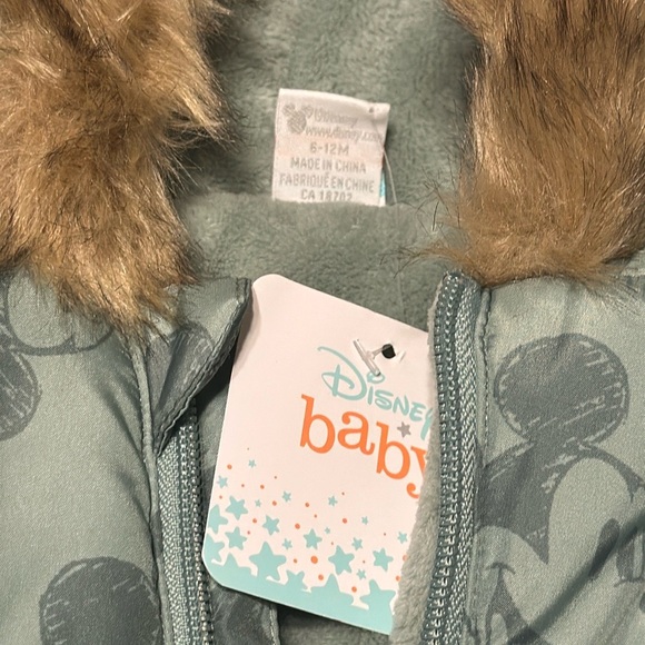 Mickey Disney snowsuit 6-12 month - Picture 3 of 5